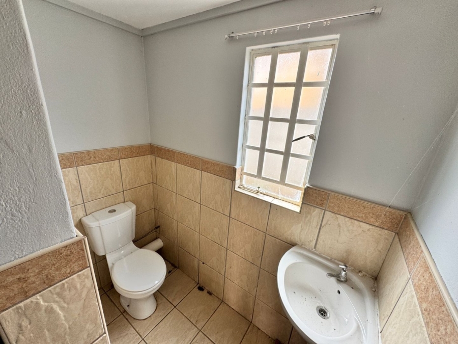 6 Bedroom Property for Sale in Orkney North West